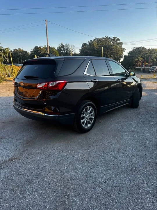2020 Chevrolet Equinox - Image 5 of 17
