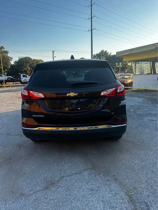 2020 Chevrolet Equinox - Image 4 of 17