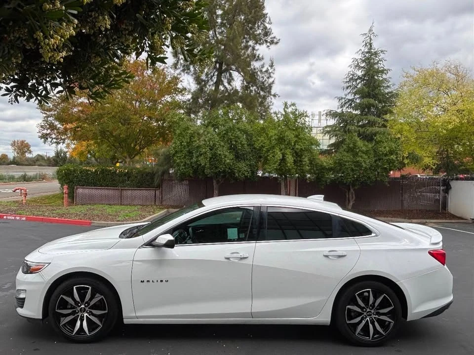 2020 Chevrolet Malibu - Image 7 of 19