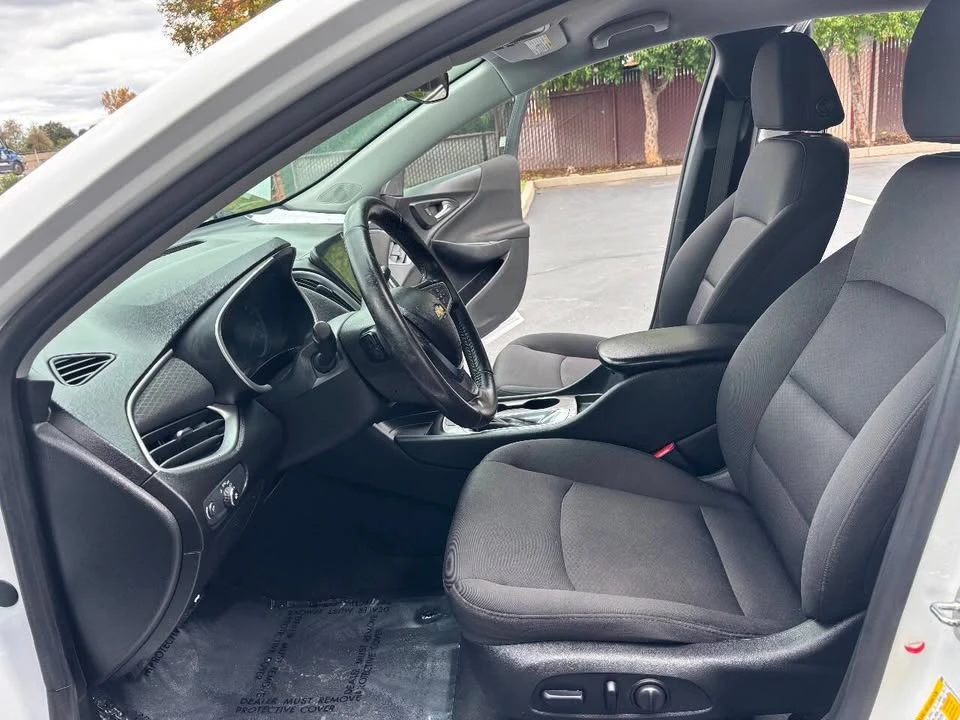 2020 Chevrolet Malibu - Image 10 of 19