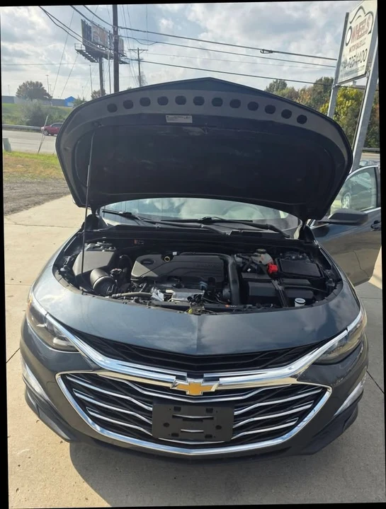 2020 Chevrolet Malibu - Image 16 of 20