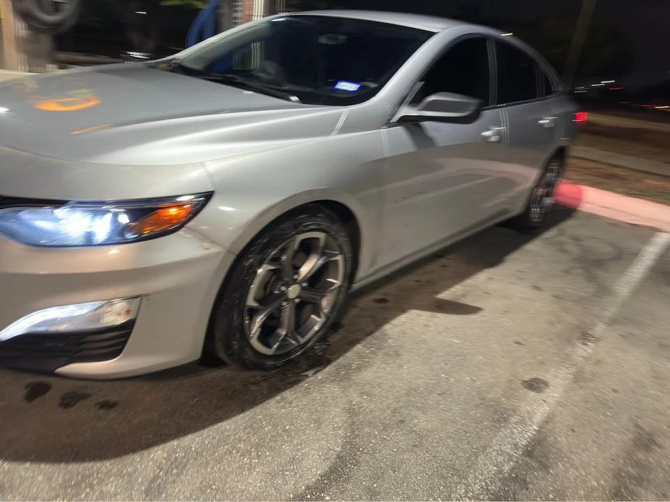2020 Chevrolet Malibu - Image 3 of 6