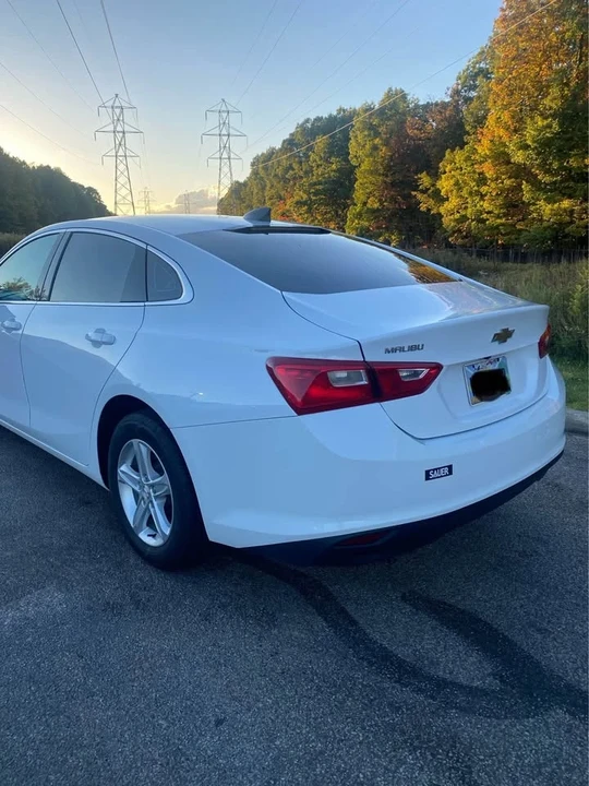 2020 Chevrolet Malibu - Image 4 of 11