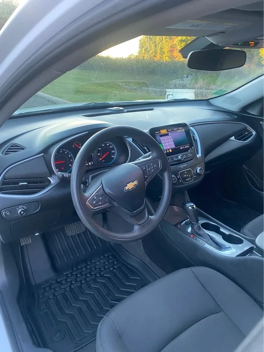 2020 Chevrolet Malibu - Image 5 of 11