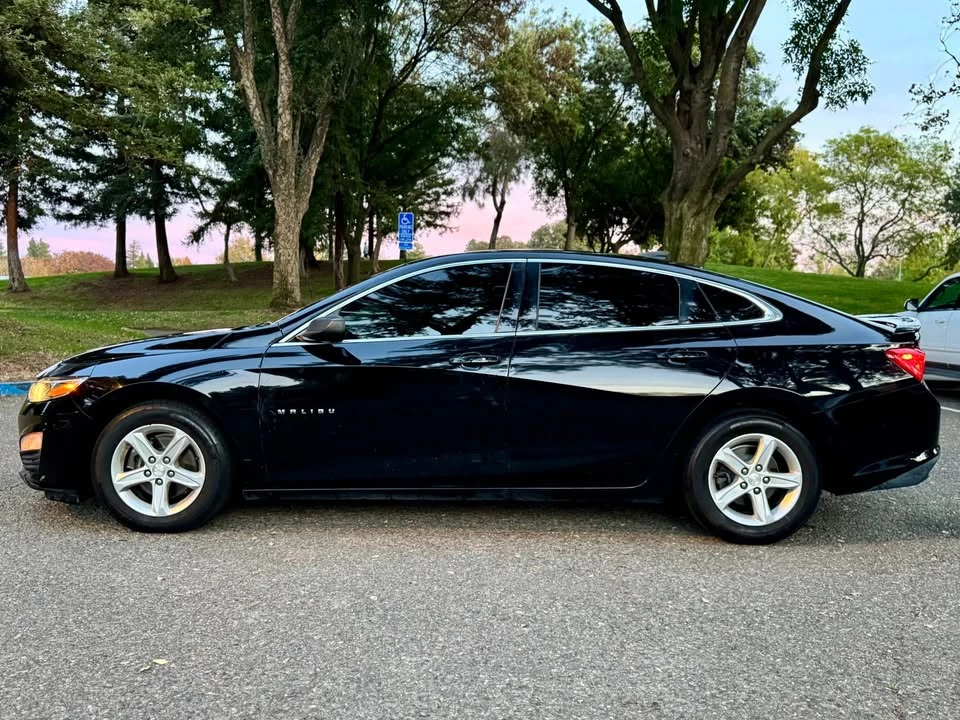 2020 Chevrolet Malibu - Image 3 of 15