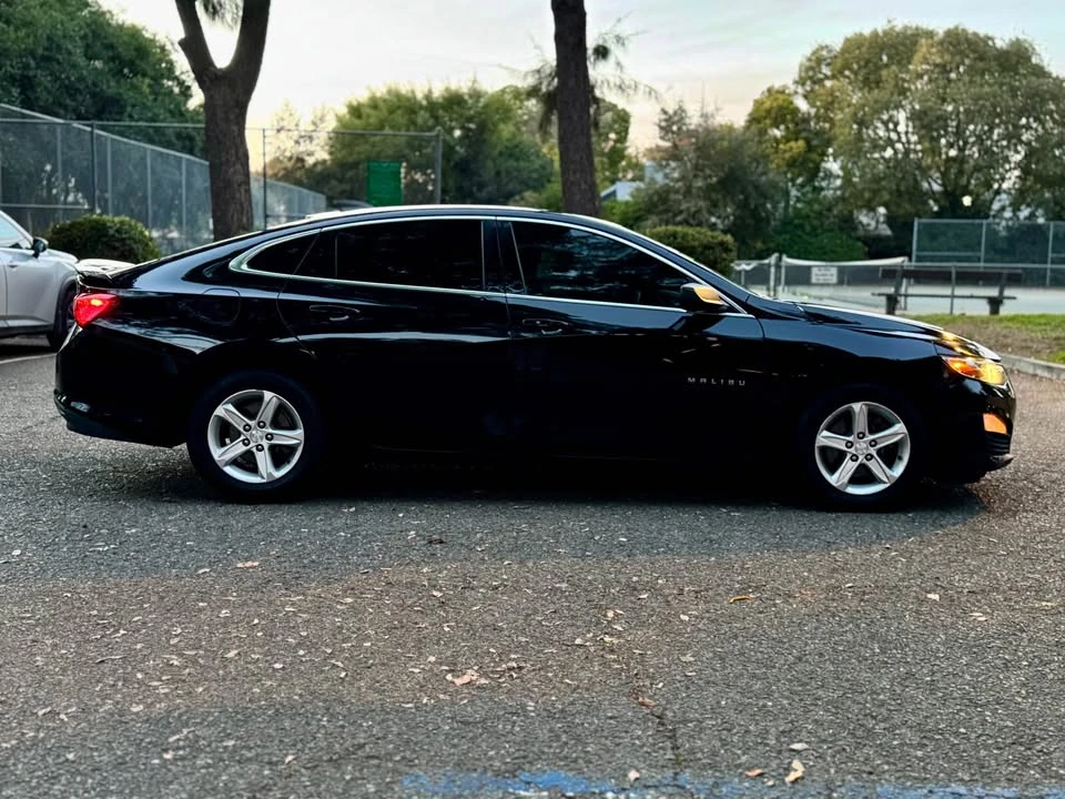 2020 Chevrolet Malibu - Image 7 of 15