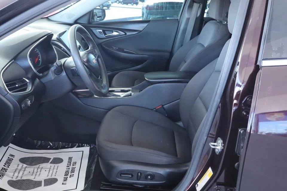 2020 Chevrolet Malibu - Image 4 of 6