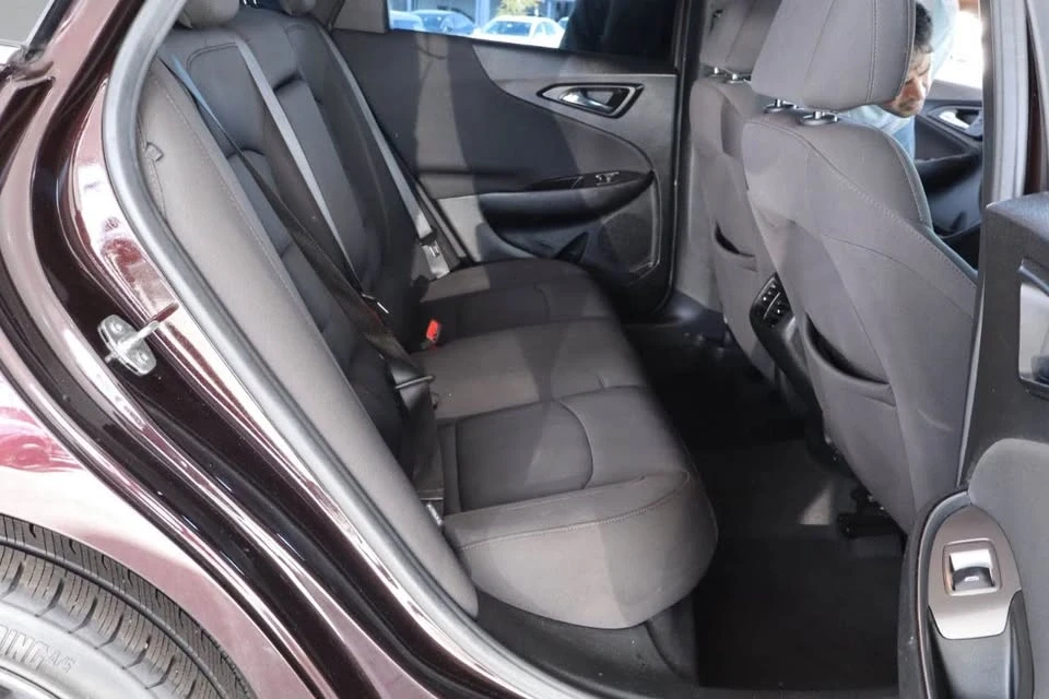 2020 Chevrolet Malibu - Image 6 of 6