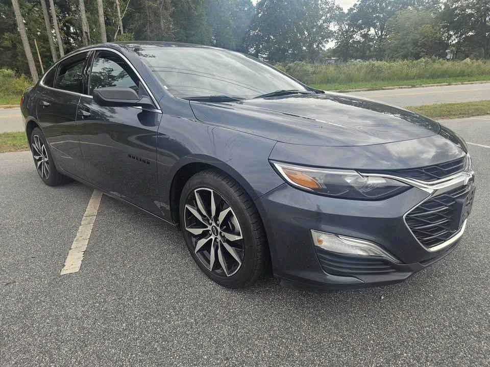 2020 Chevrolet Malibu - Image 2 of 11