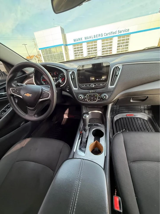 2020 Chevrolet Malibu - Image 13 of 16