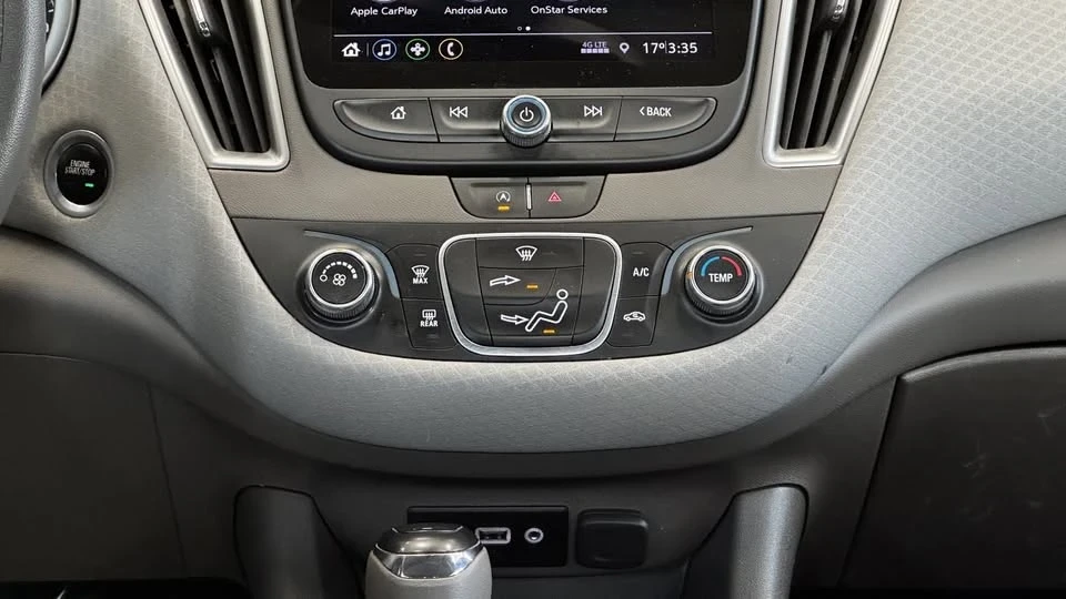 2020 Chevrolet Malibu - Image 12 of 16