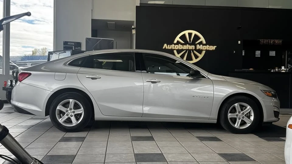 2020 Chevrolet Malibu - Image 7 of 16
