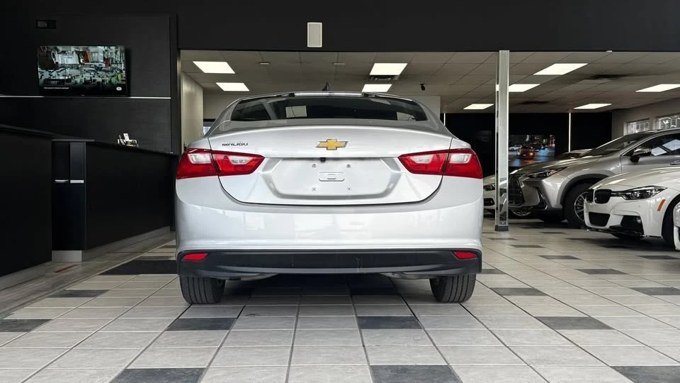 2020 Chevrolet Malibu - Image 5 of 16