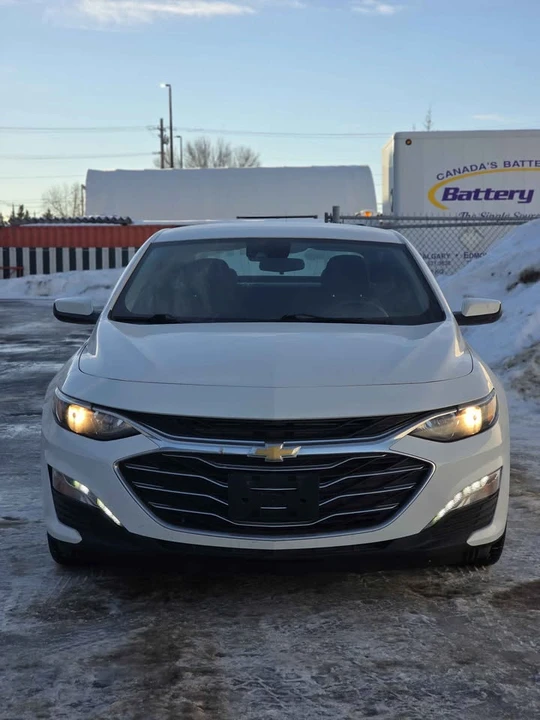 2020 Chevrolet Malibu - Image 2 of 9