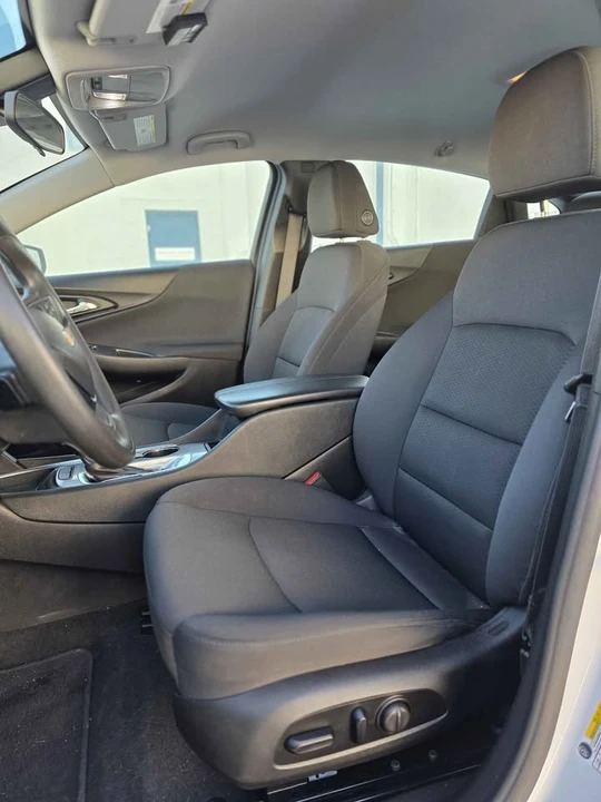 2020 Chevrolet Malibu - Image 3 of 9