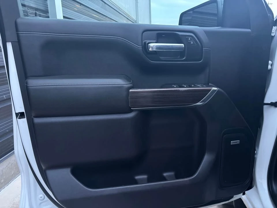 2020 Chevrolet Silverado 4th Gen - Image 10 of 17
