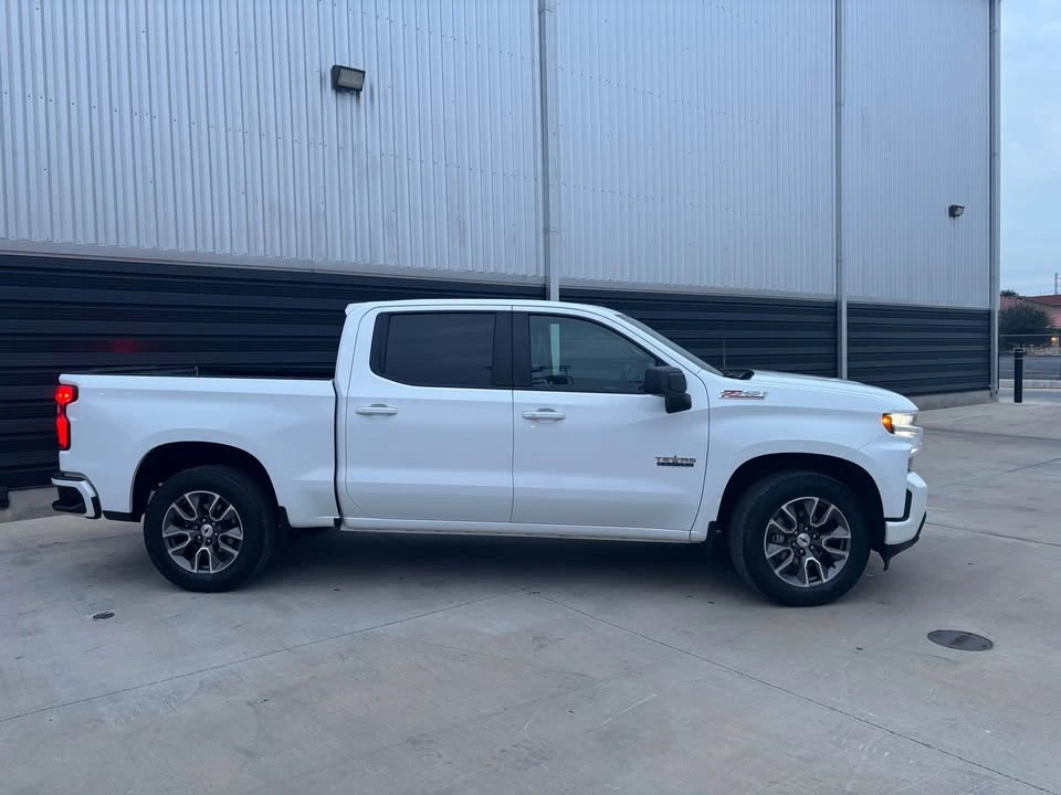2020 Chevrolet Silverado 4th Gen - Image 4 of 17