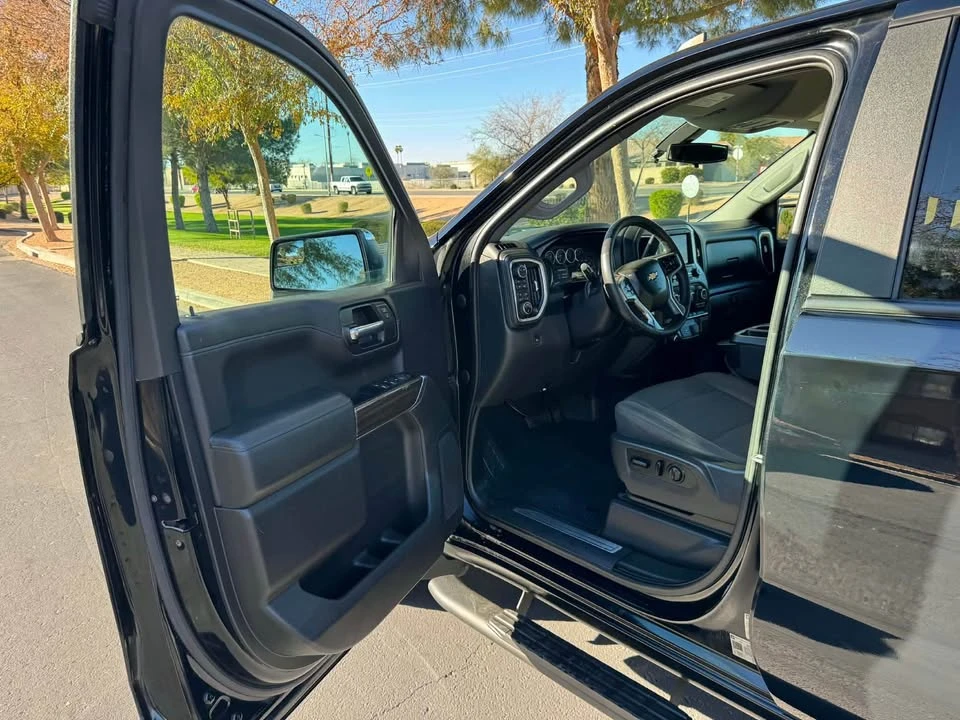 2020 Chevrolet Silverado 4th Gen - Image 9 of 14