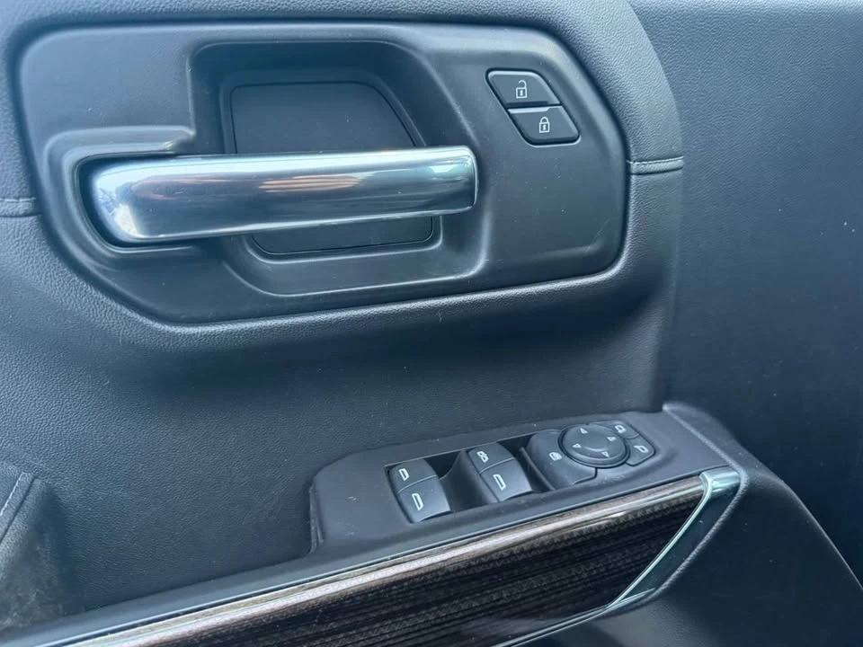 2020 Chevrolet Silverado 4th Gen - Image 13 of 18