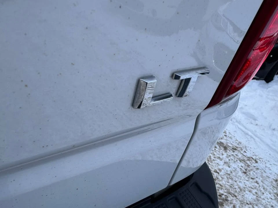 2020 Chevrolet Silverado 4th Gen - Image 8 of 18
