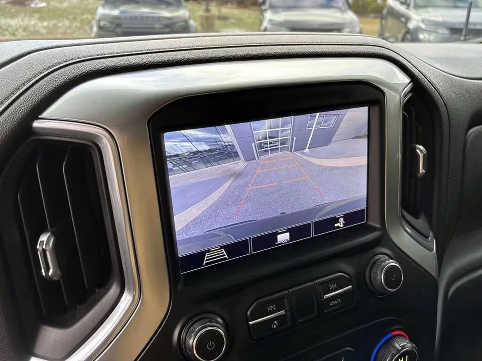 2020 Chevrolet Silverado 4th Gen - Image 10 of 15