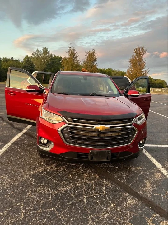 2020 Chevrolet Traverse - Image 9 of 13