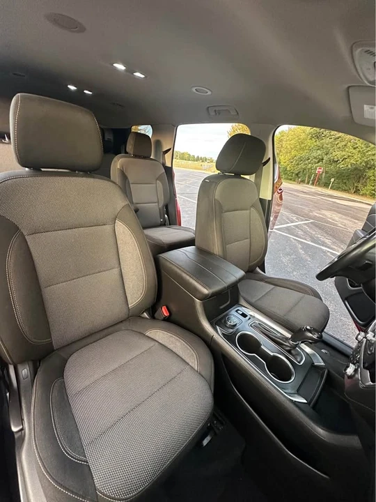 2020 Chevrolet Traverse - Image 7 of 13
