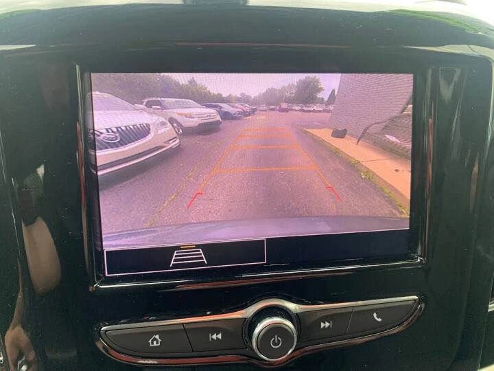 2020 Chevrolet Traverse - Image 15 of 15