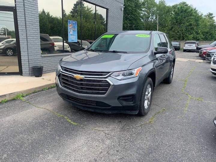 2020 Chevrolet Traverse - Image 2 of 15