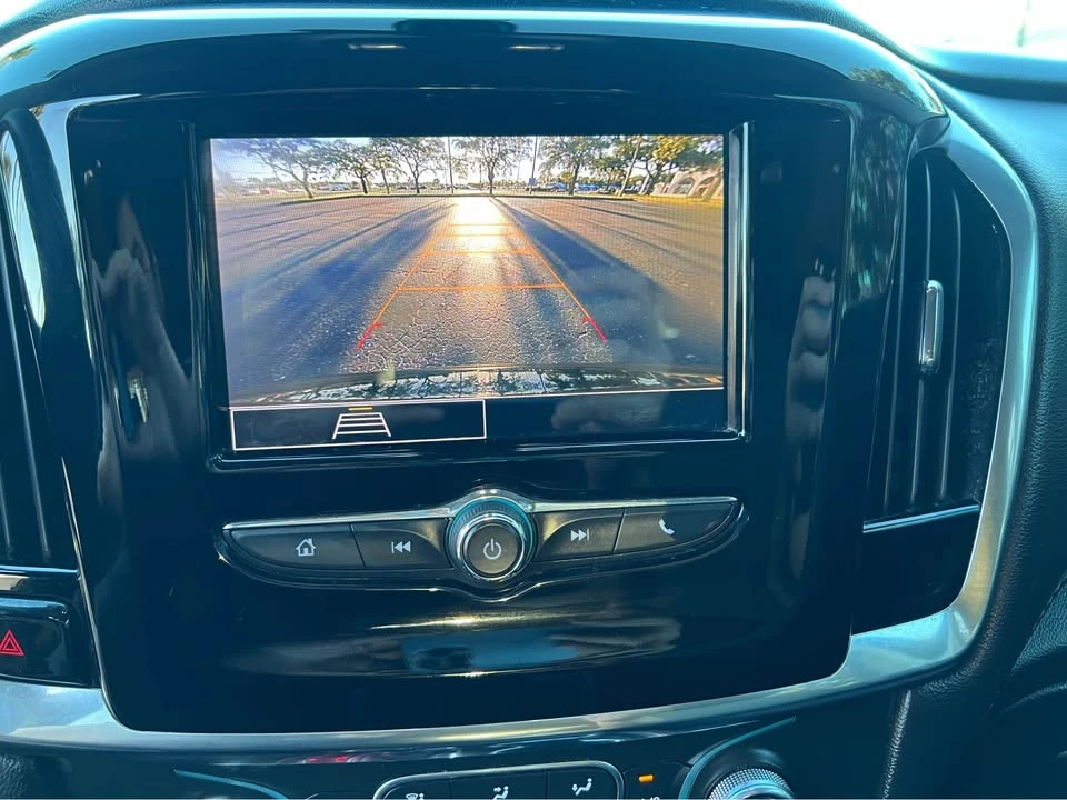 2020 Chevrolet Traverse - Image 16 of 17