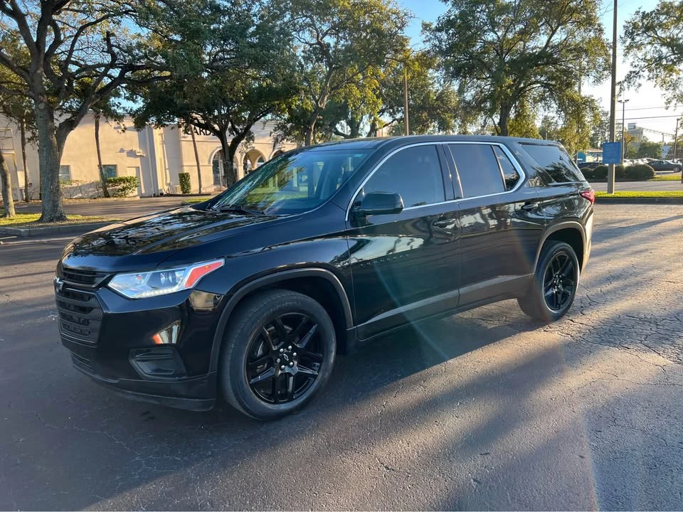 2020 Chevrolet Traverse - Image 8 of 17