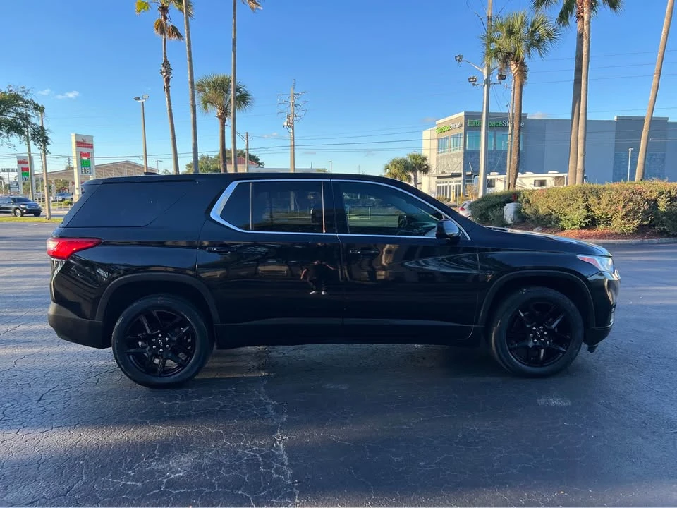 2020 Chevrolet Traverse - Image 4 of 17