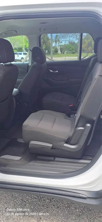 2020 Chevrolet Traverse - Image 12 of 13