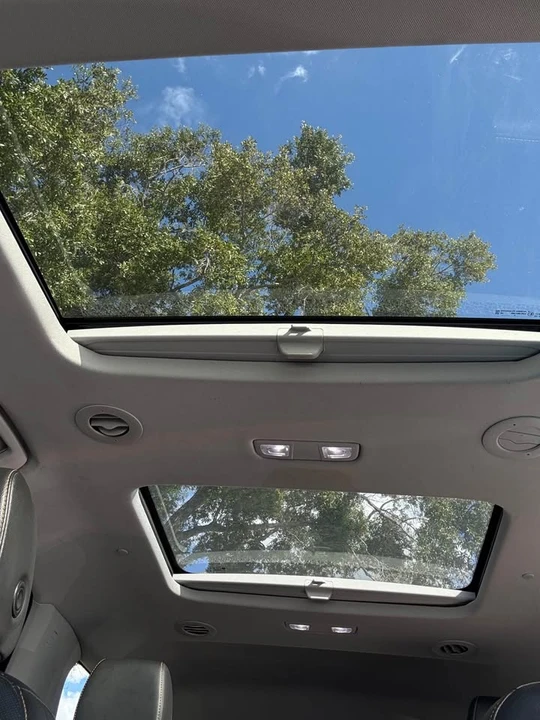 2020 Chevrolet Traverse - Image 14 of 15