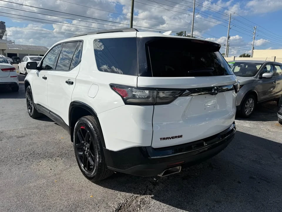 2020 Chevrolet Traverse - Image 7 of 15