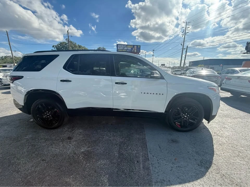 2020 Chevrolet Traverse - Image 4 of 15
