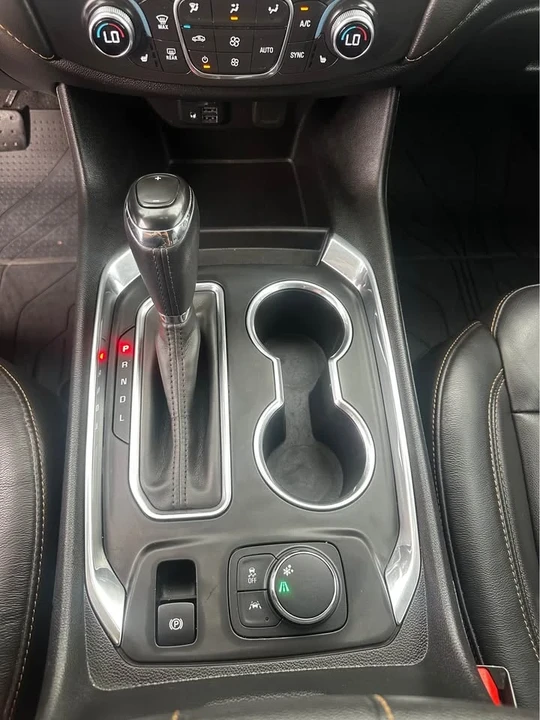 2020 Chevrolet Traverse - Image 15 of 20