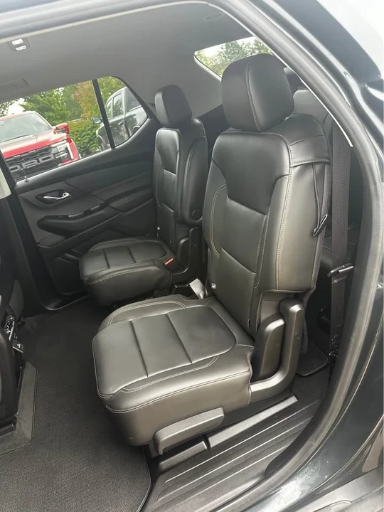 2020 Chevrolet Traverse - Image 9 of 20