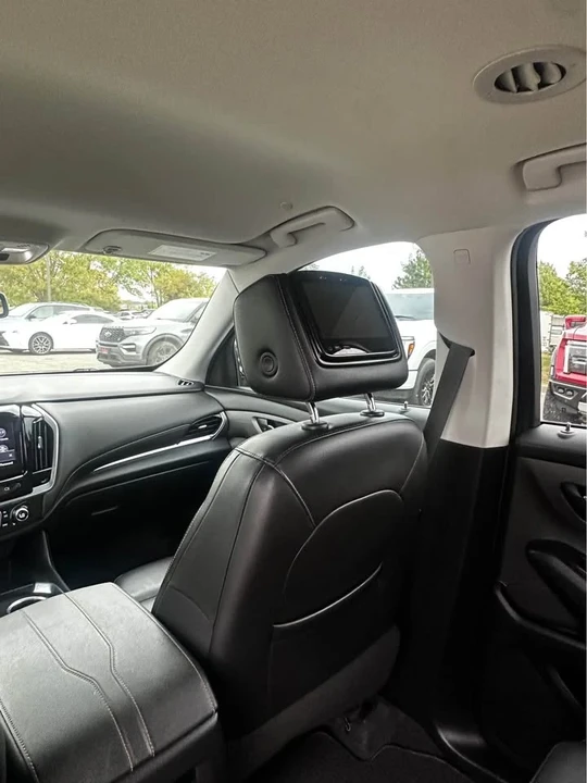 2020 Chevrolet Traverse - Image 12 of 20