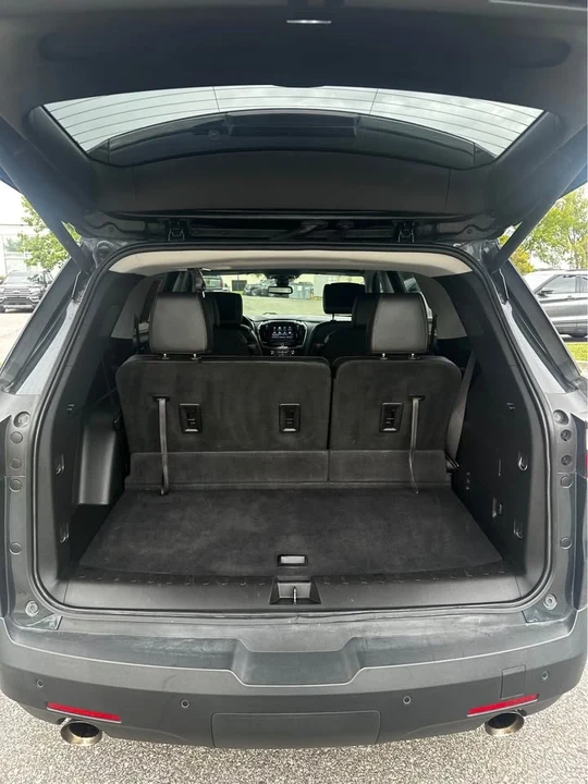2020 Chevrolet Traverse - Image 6 of 20
