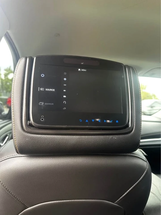 2020 Chevrolet Traverse - Image 11 of 20