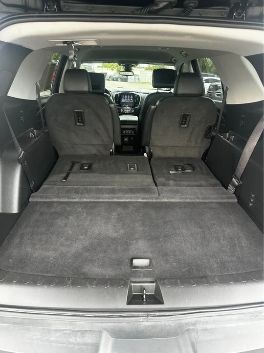 2020 Chevrolet Traverse - Image 7 of 20