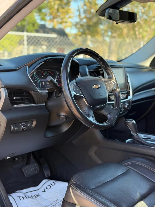2020 Chevrolet Traverse - Image 5 of 12