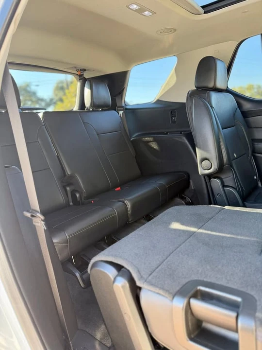 2020 Chevrolet Traverse - Image 8 of 12