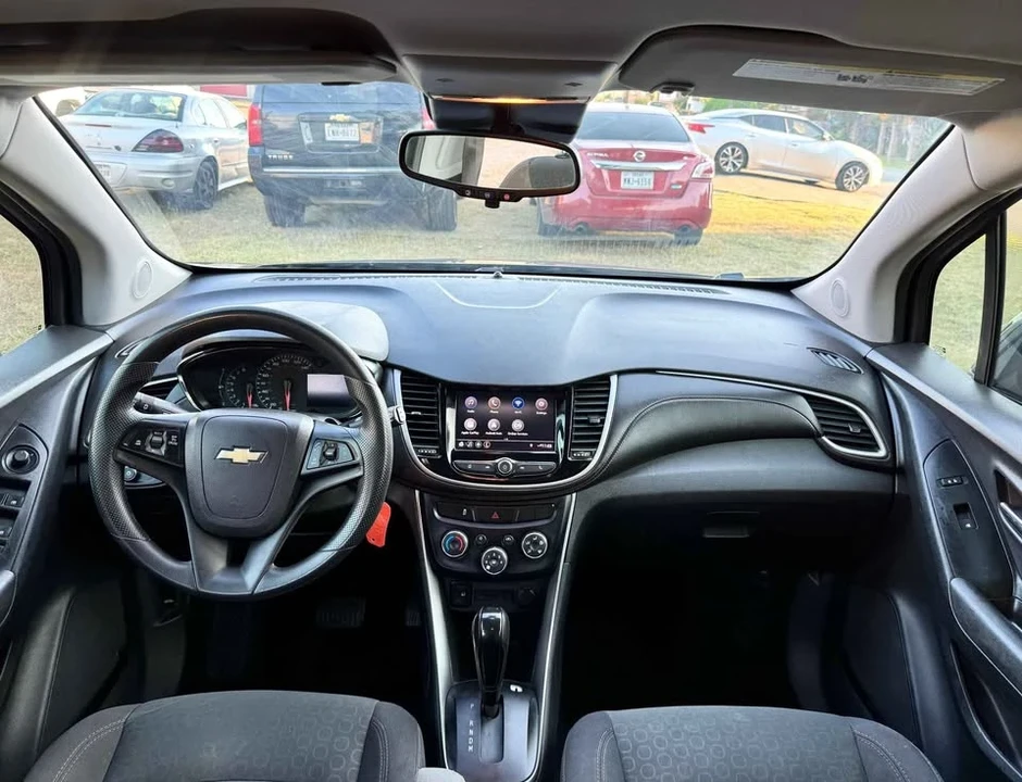 2020 Chevrolet Trax - Image 10 of 11