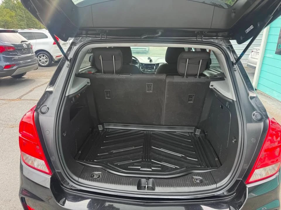 2020 Chevrolet Trax - Image 10 of 20