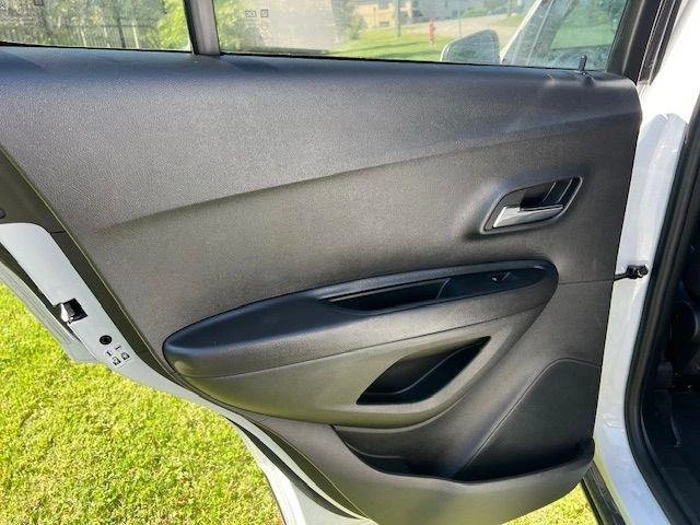 2020 Chevrolet Trax - Image 12 of 18