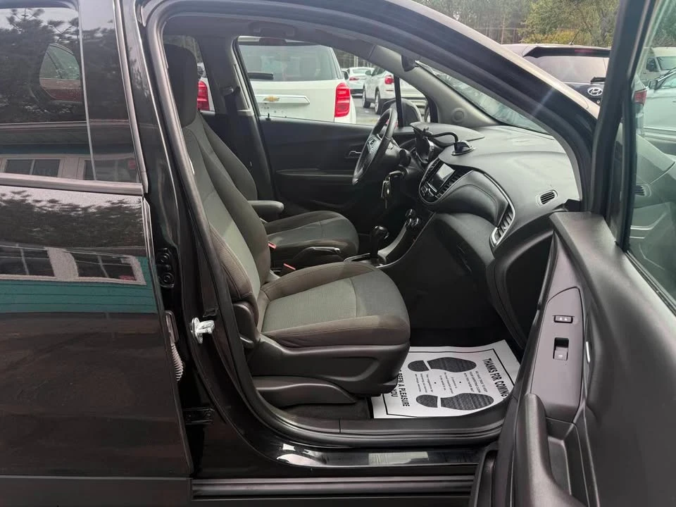 2020 Chevrolet Trax - Image 11 of 20