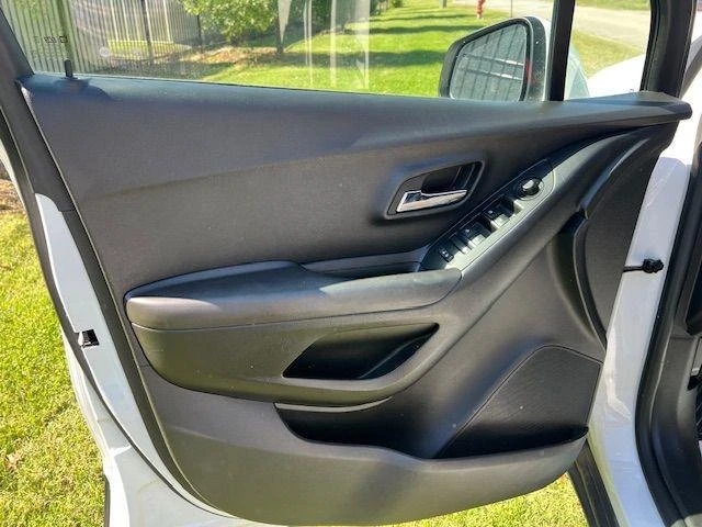 2020 Chevrolet Trax - Image 10 of 18
