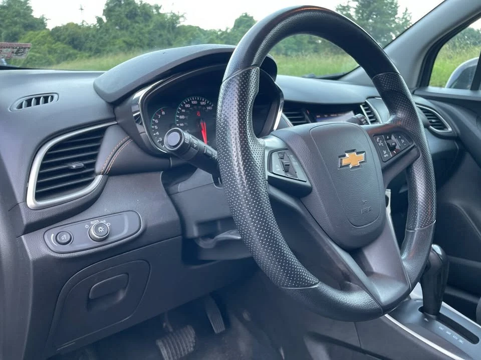 2020 Chevrolet Trax - Image 15 of 20